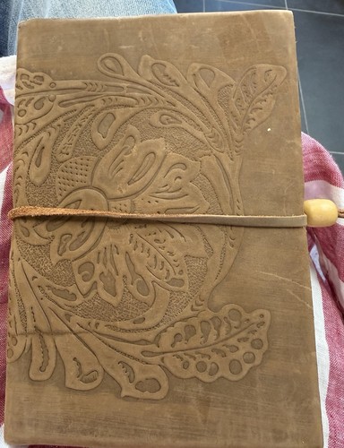 New barnes noble leather - barnes,